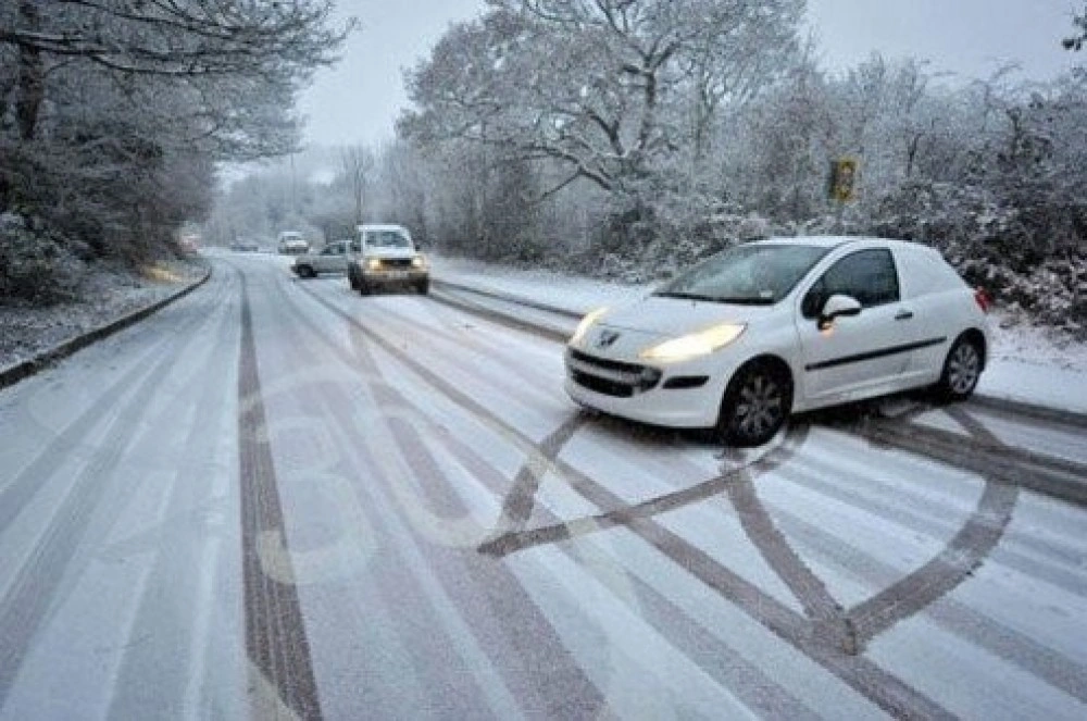 Sabah qar yağacaq, yollar buz bağlayacaq