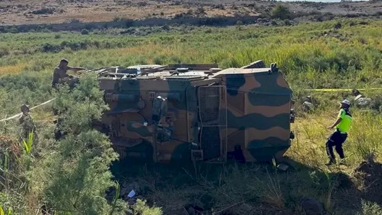 Türkiyədə hərbi maşın aşdı, ölən və yaralananlar var