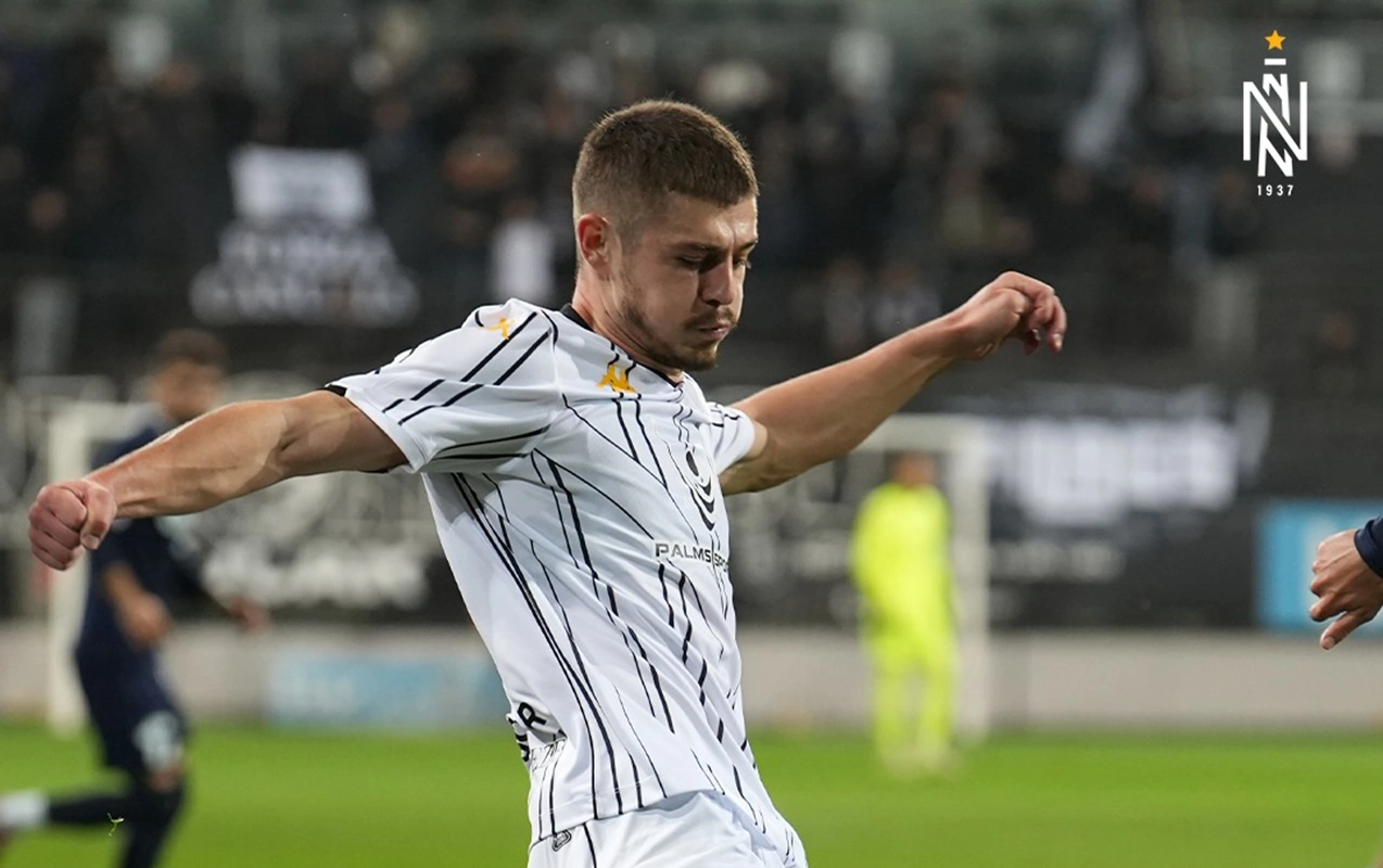 “Neftçi” 3 futbolçusu ilə yollarını ayırdı