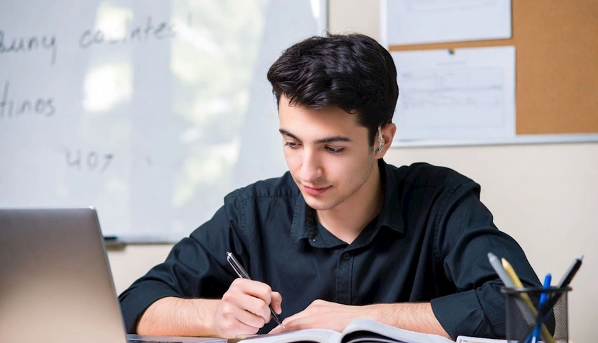 Onlar universitetdə pulsuz oxuyacaq