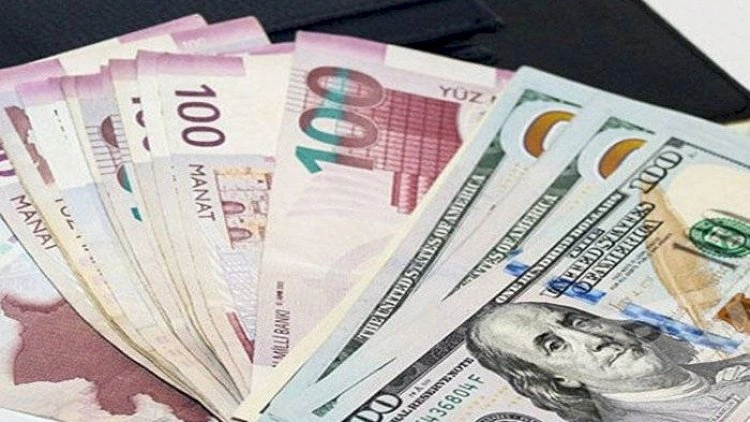 Azərbaycanda bu valyutalar bahalaşdı