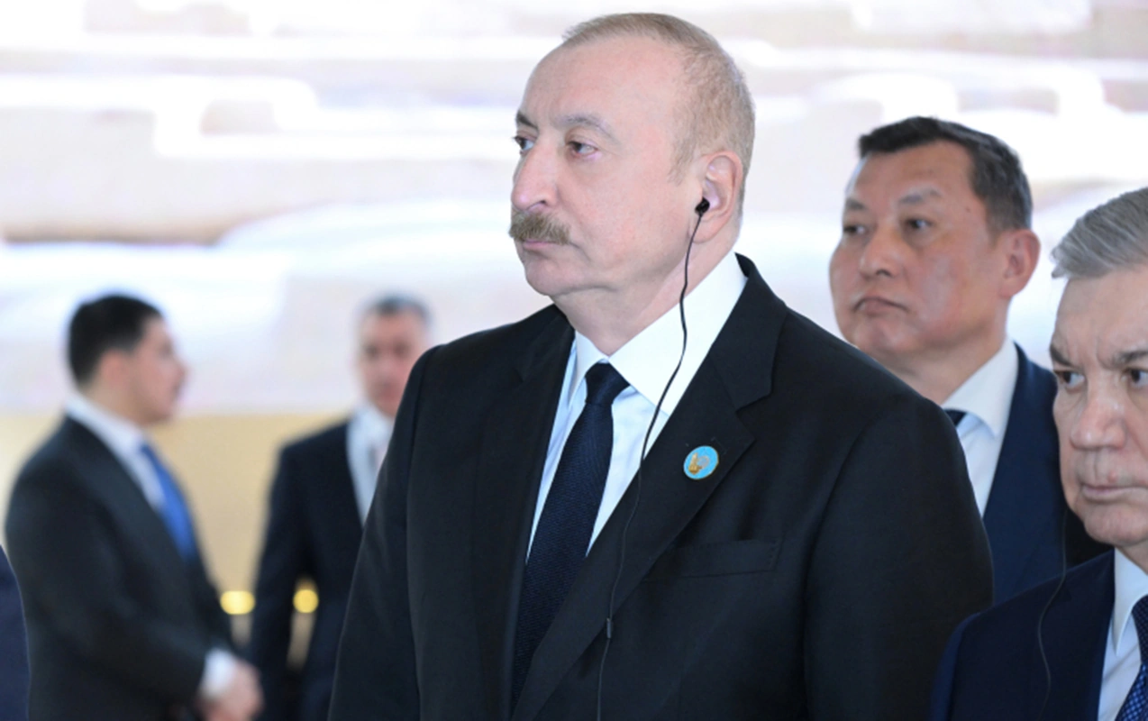 Prezident Türküstanda bir sıra mədəni məkanlarla tanış oldu- FOTOLAR
