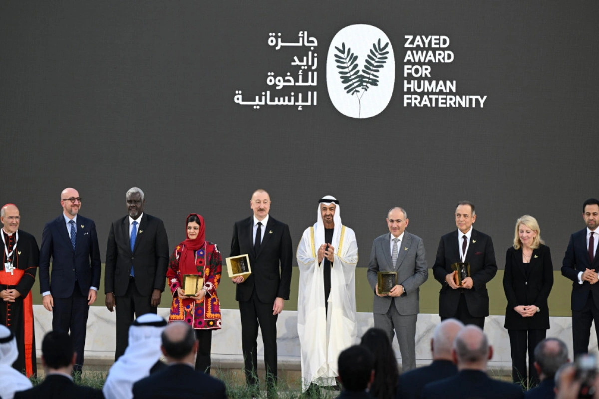 Əbu-Dabidə “Zayed İnsan Qardaşlığı Mükafatı”nın təqdimolunma mərasimi keçirilib