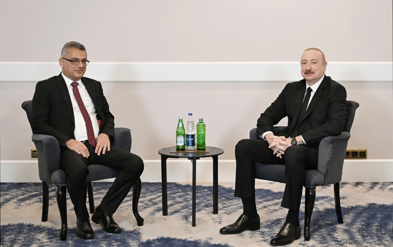 İlham Əliyevin Antalyada Şimali Kipr Prezidenti ilə görüşü olub