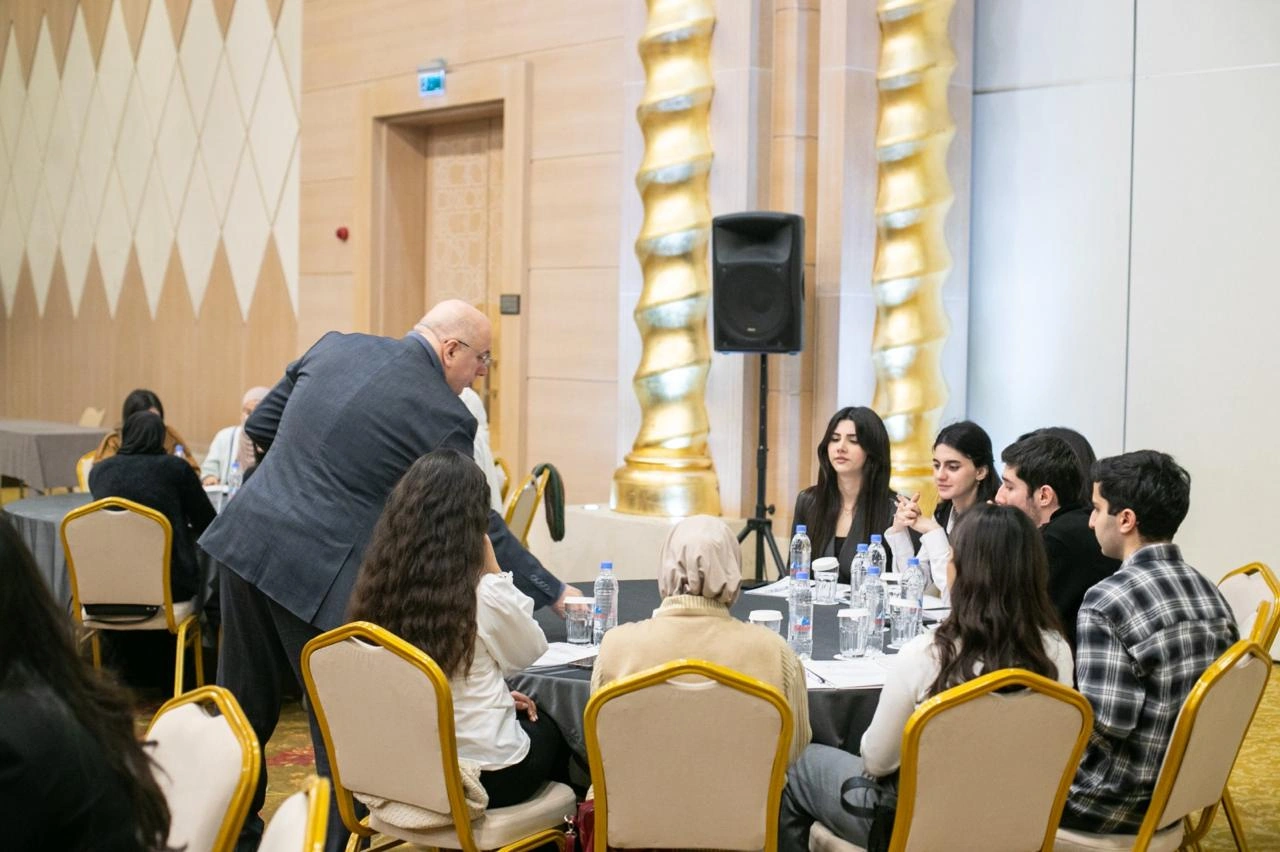 BSU Azərbaycan Gəncləri günü ilə bağlı tələbələr üçün komanda toplantısı keçirib - FOTO