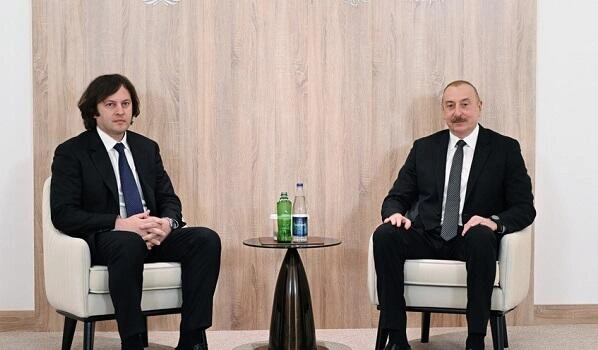 İlham Əliyev Kobaxidzeyə başsağlığı verdi