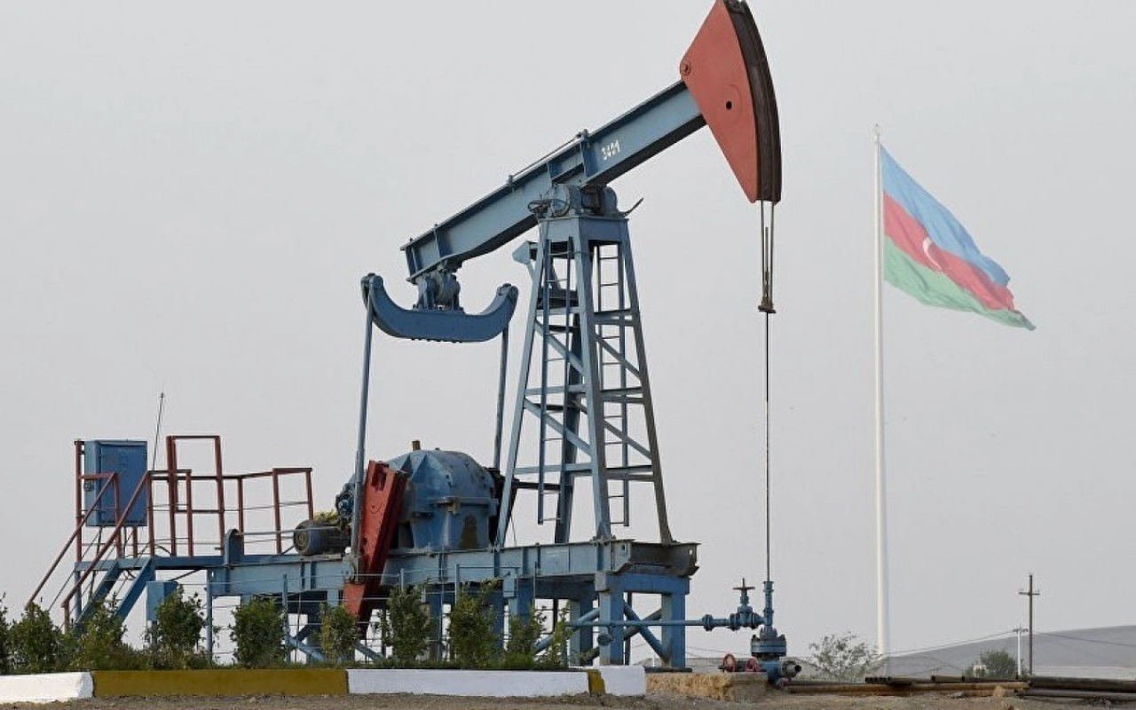 Azərbaycan neftinin qiyməti 110 dolları keçdi