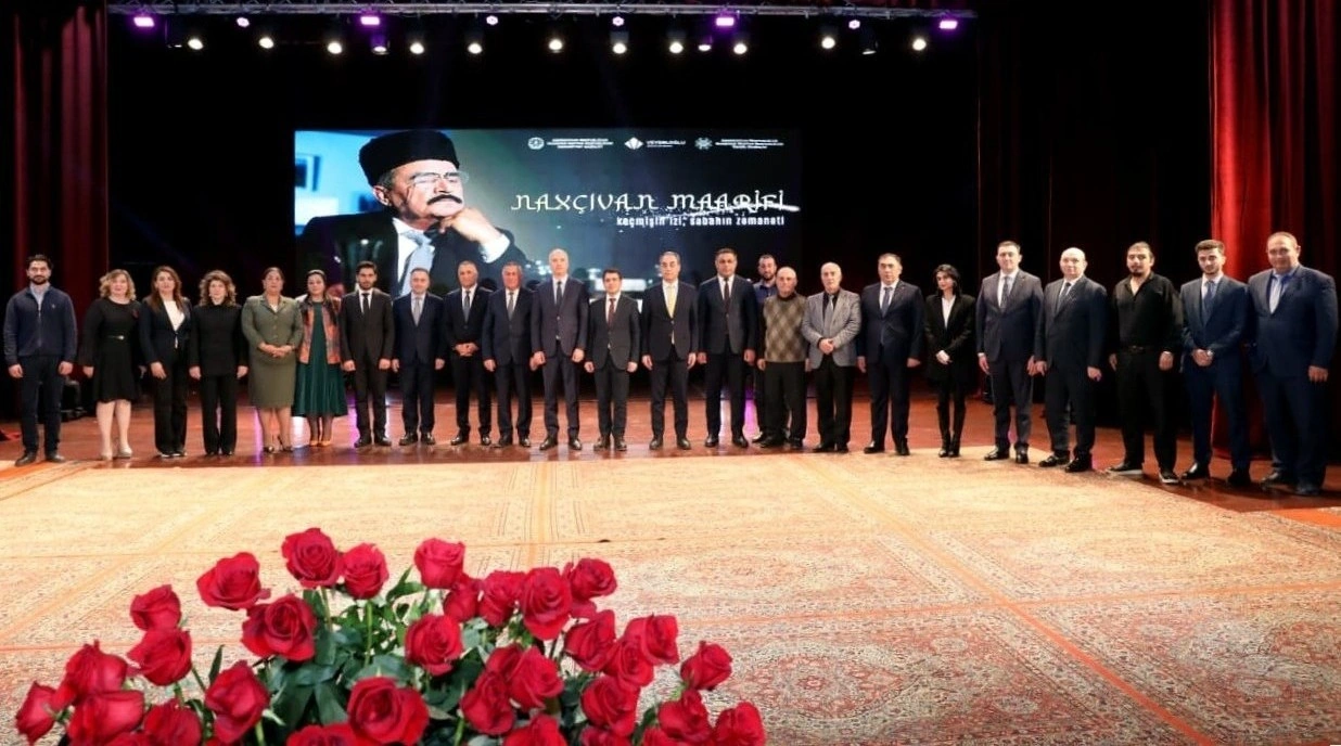 “Veysəloğlu”nun sponsorluğu ilə ərsəyə gələn “Naxçıvan Maarifi” sənədli-bədii filminin təqdimatı keçirilib