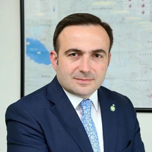 Bəxtiyar Aslanbəyli III Çarlz tərəfindən<b> </b>mükafata layiq görüldü