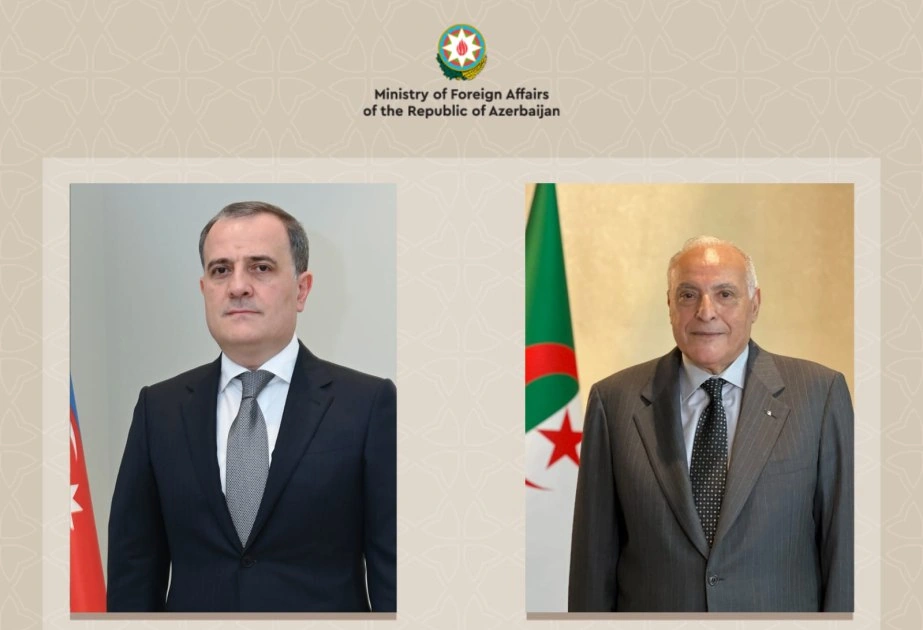 Ceyhun Bayramov Əlcəzairin dövlət naziri ilə nəyi müzakirə etdi?