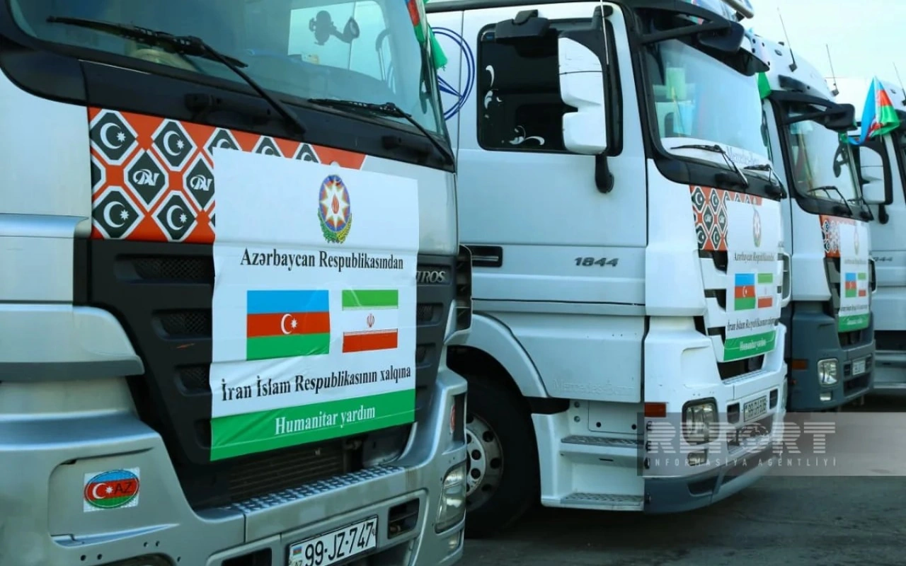Azərbaycan İrana 200 tonluq humanitar yardım göndərir