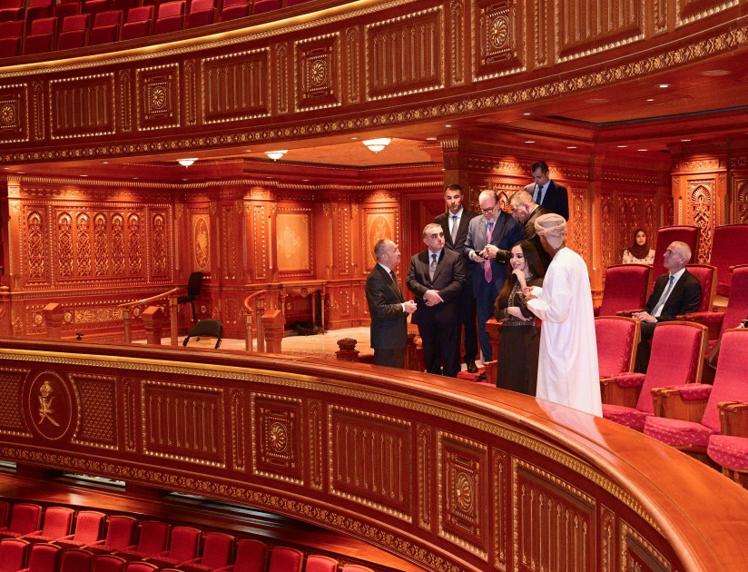 Leyla Əliyeva Omanda Sultan Opera Evində olub