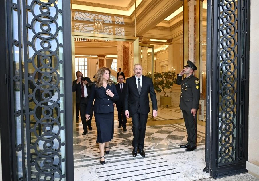 Prezident İlham Əliyev Bolqarıstan Prezidenti ilə görüşüb - FOTO