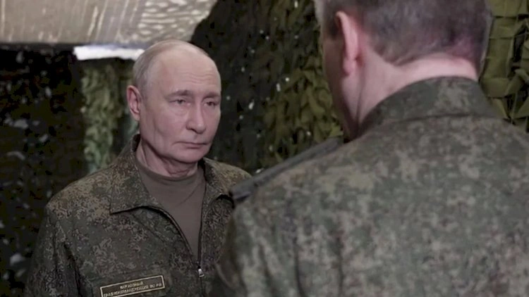 Gerasimov Putinə məruzə etdi: “Ukraynada 100-ə yaxın yaşayış məntəqəsi nəzarətə götürülüb”