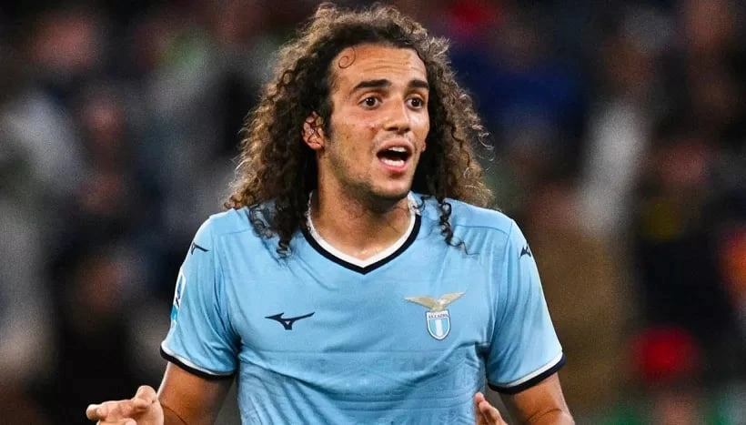Fənərbağça məşhur futbolçunu transfer etdi