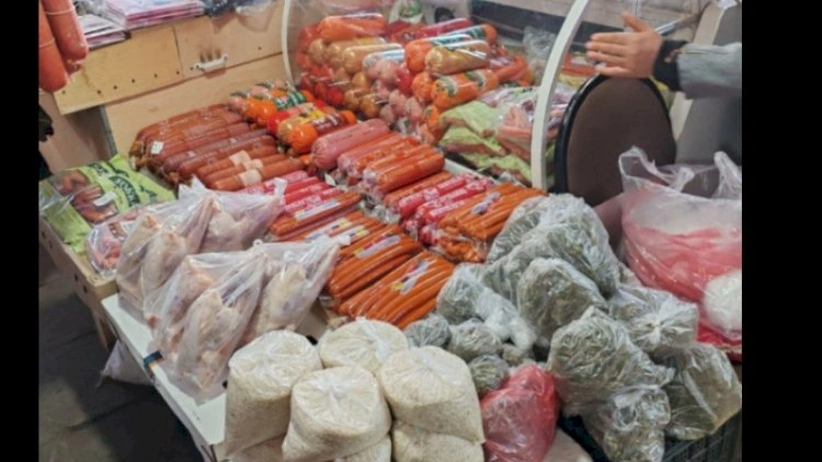 3 rayonun bazarlarında nöqsanlar aşkarlandı