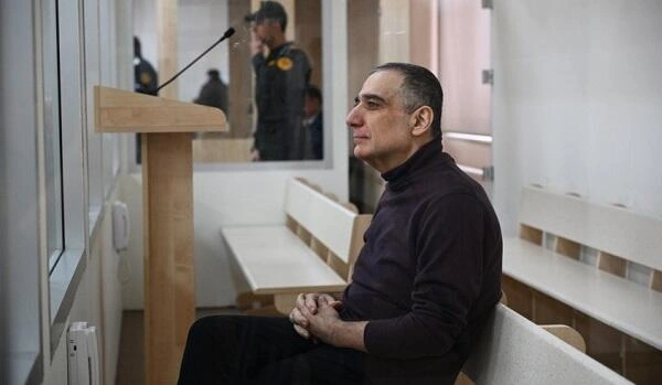 Vardanyan məhkəmədə Füzulinin bu şeirini oxuyub