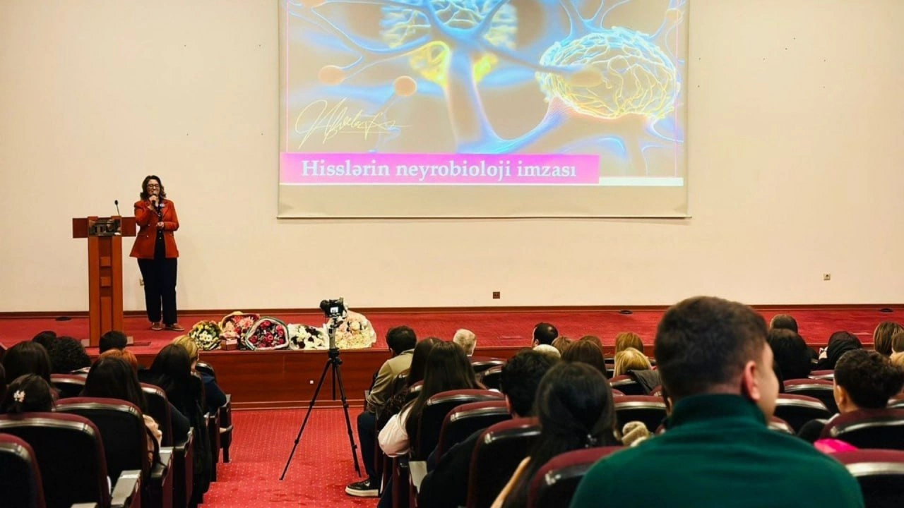 Psixoloji, fizioloji və mənəvi inkişaf BİR ARADA - “Beynin Kodları və Şəxsi İnkişaf” konfransı KEÇİRİLDİ