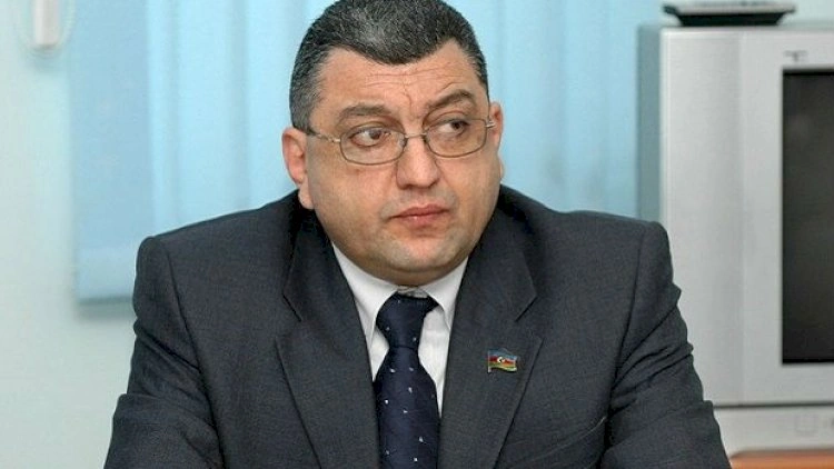 Prezident keçmiş deputatla bağlı   SƏRƏNCAM İMZALADI