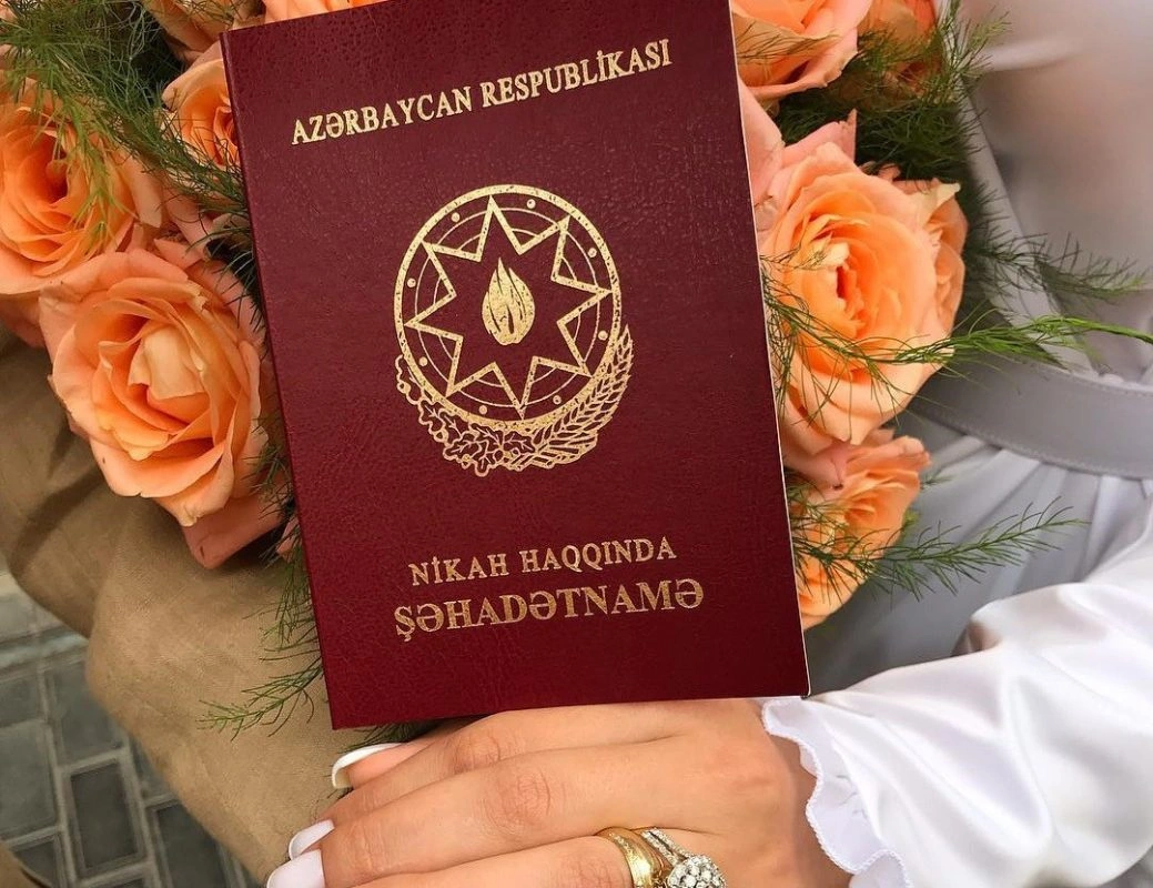 Nikah yaşında yüksəliş - Bunlar gec evlənməyə səbəb olur
