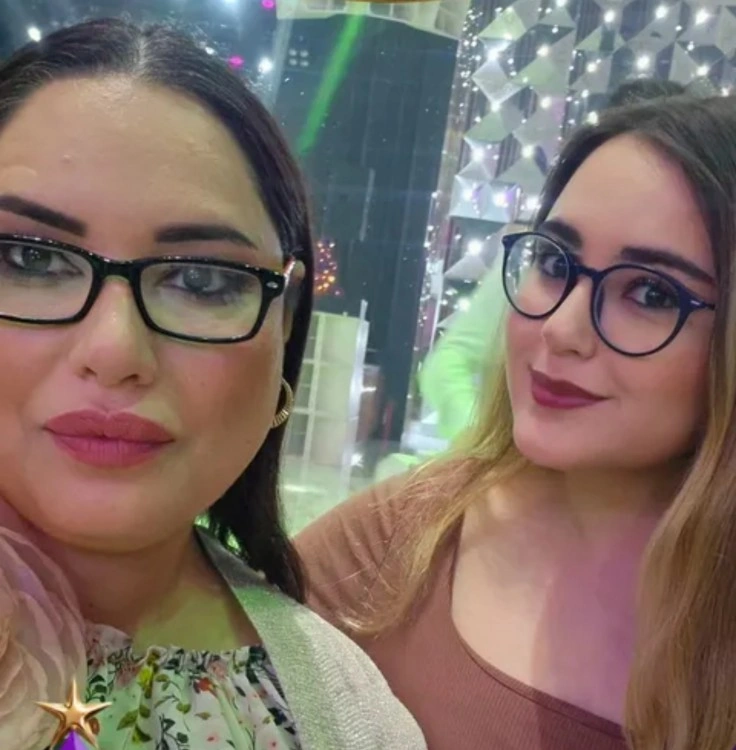Aytən Səfərova və qızı Ayza - FOTO