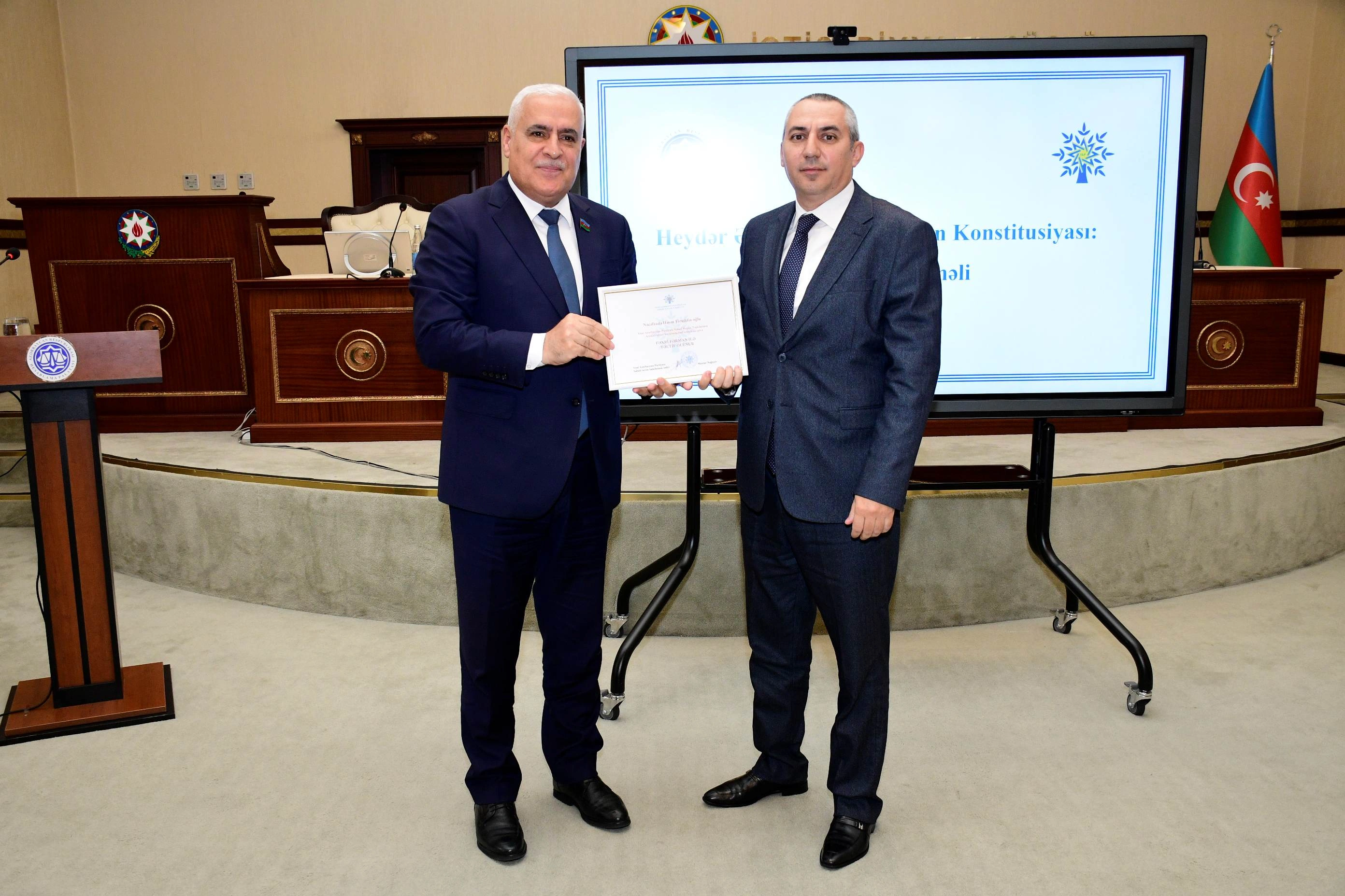 Hesablama Palatasında “Heydər Əliyev və Azərbaycan Konstitusiyası: Suverenliyin təməli” mövzusunda tədbir keçirilib