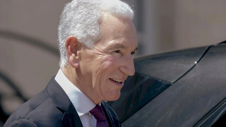 ABŞ səfiri Sarkozi ilə həbsxanada görüşmək istədi