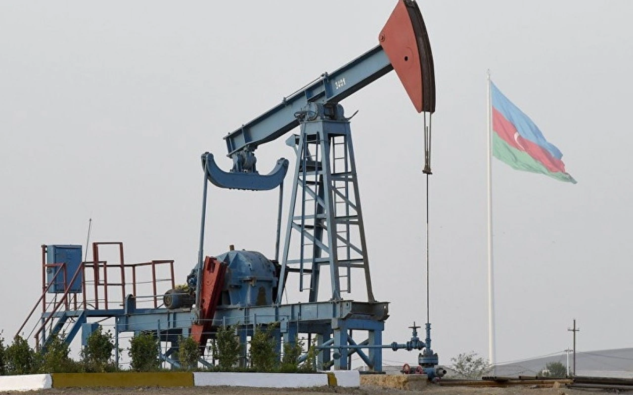 “Azeri Light” bahalaşır? – IMF-dən diqqətçəkən hesabat