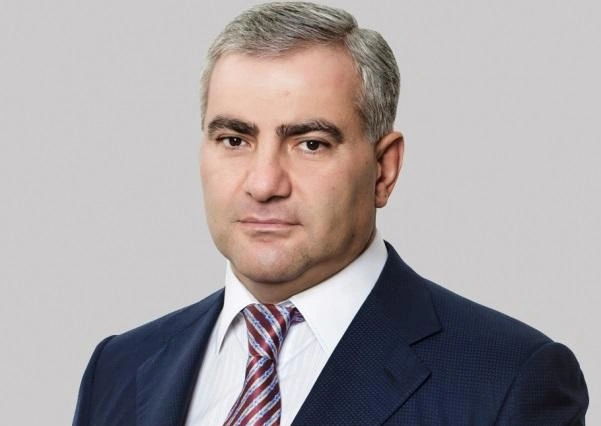 Samvel Karapetyan ev dustaqlığına buraxıldı