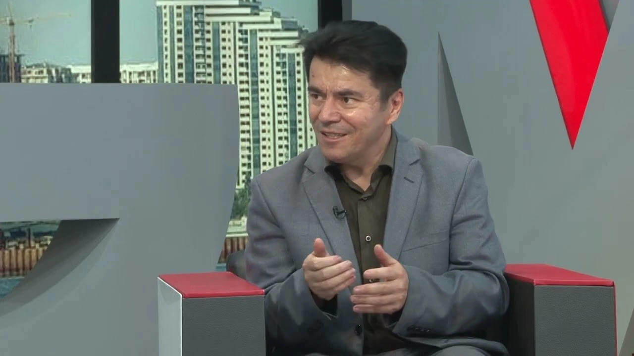 Ailə institutu zəifləyib, TV ekspertləri isə...