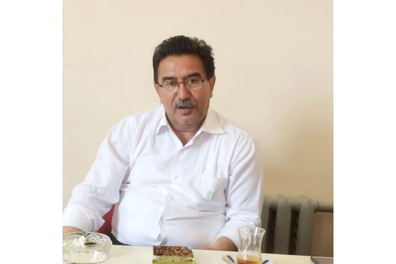 Onun yoxluğu ilə barışa bilmirəm