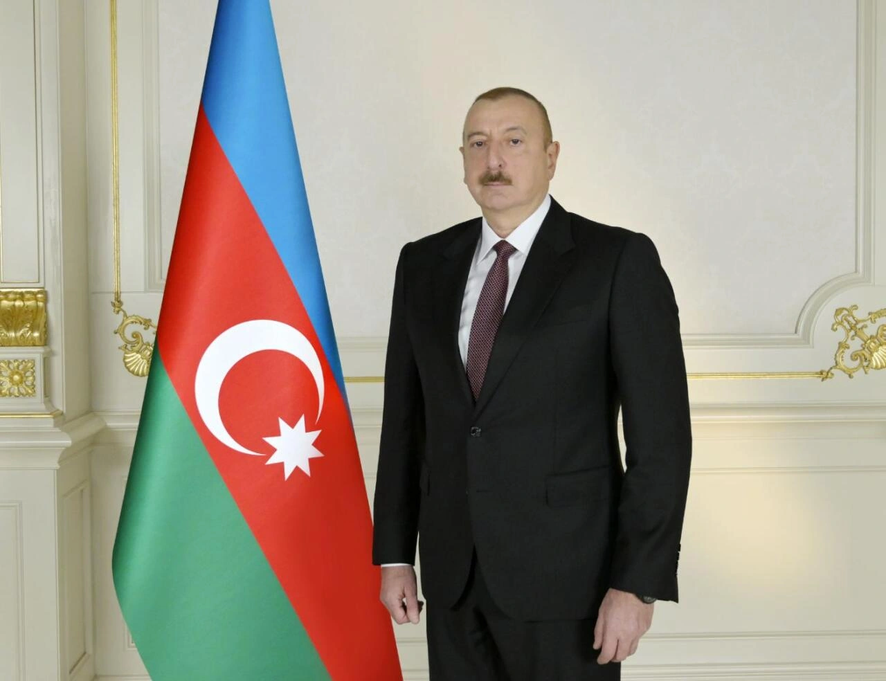 İlham Əliyev ABŞ-nin Vitse-prezidenti ilə görüşündən görüntülər paylaşdı - VİDEO