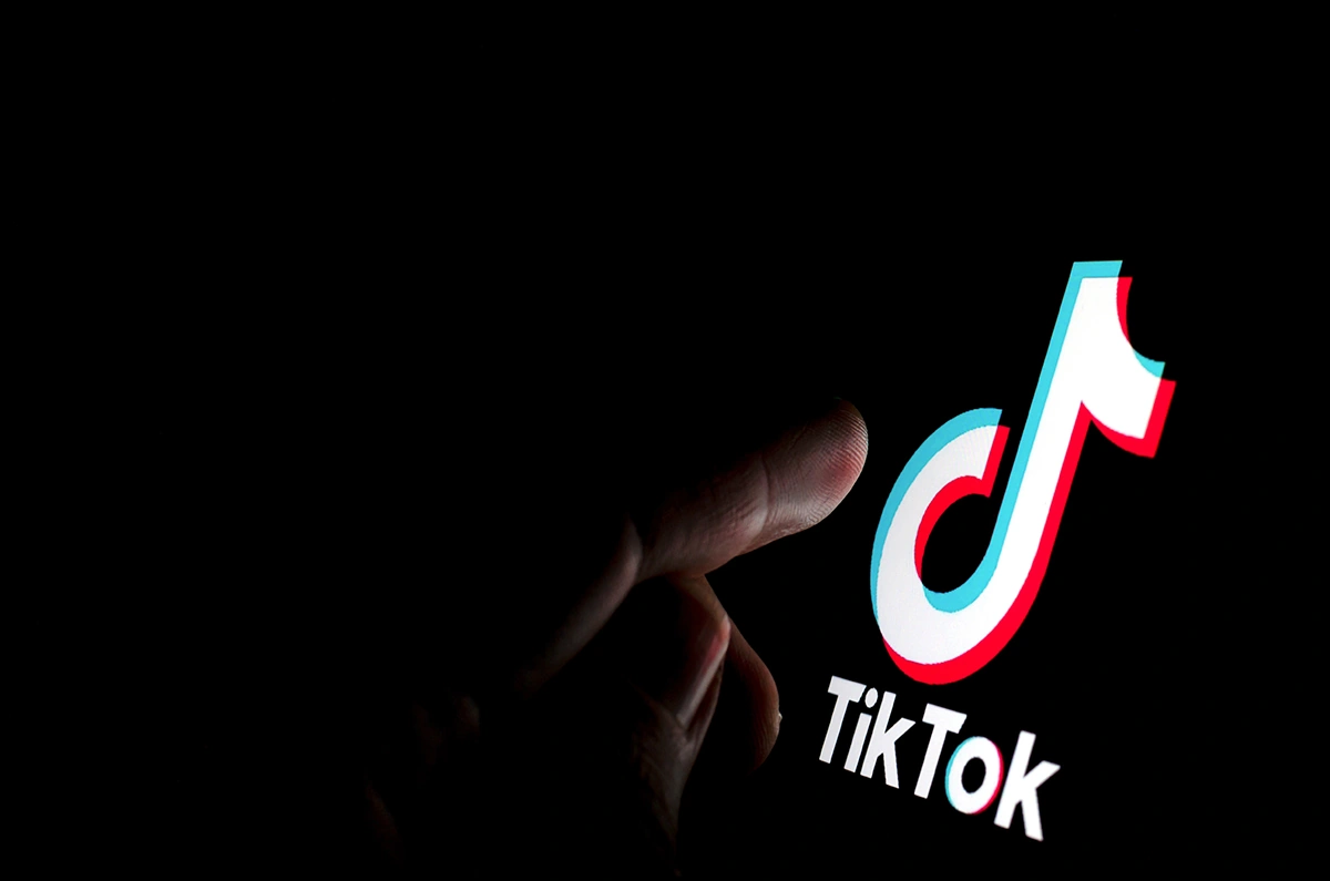 TikTokda açıq-saçıq videosunu paylaşan QIZ HƏBS EDİLDİ