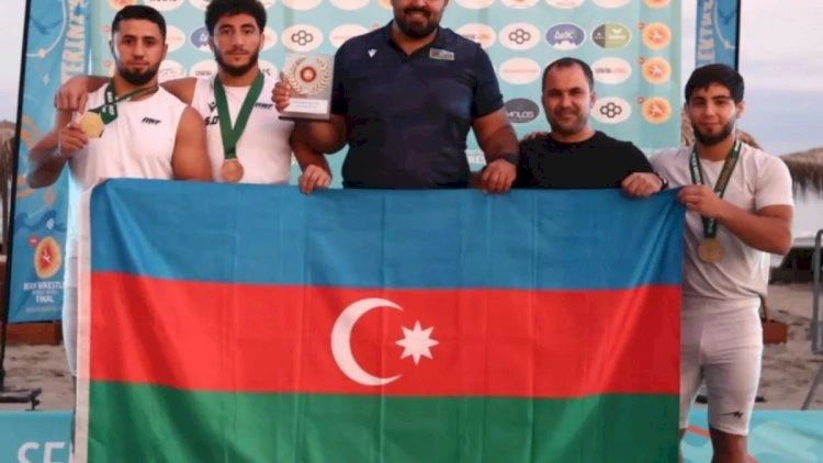 Azərbaycan millisi çimərlik güləşi üzrə Dünya Seriyasında birinci olub