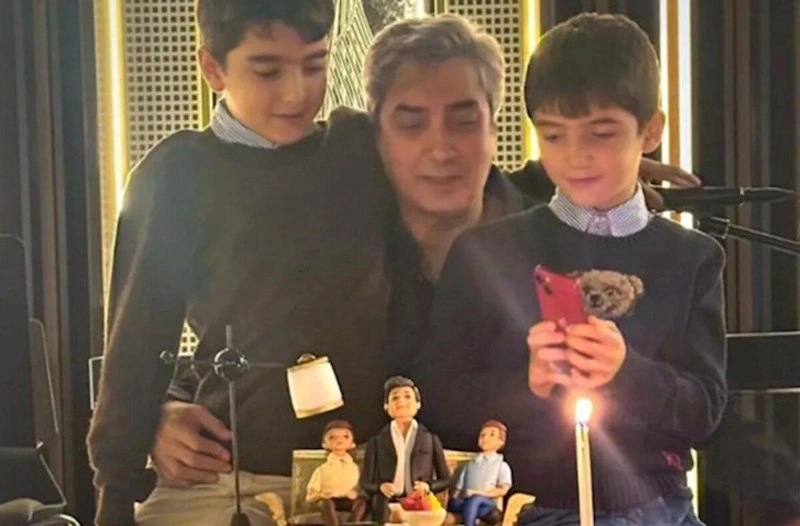 <!--StartFragment -->
Polat Alemdar doğum gününü belə qeyd etdi - FOTO
<!--EndFragment -->