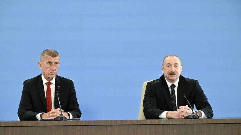 Prezident: Biz bərpaolunan enerji sahəsini fəal şəkildə inkişaf etdiririk