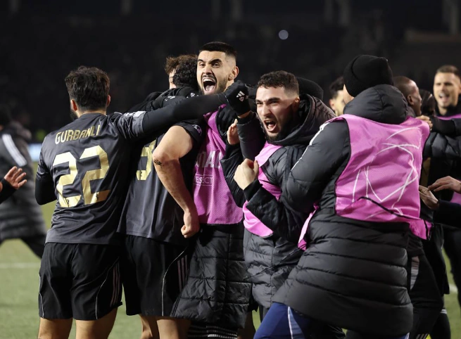 Qarabağ Elvinlə bağlı qərarını verdi