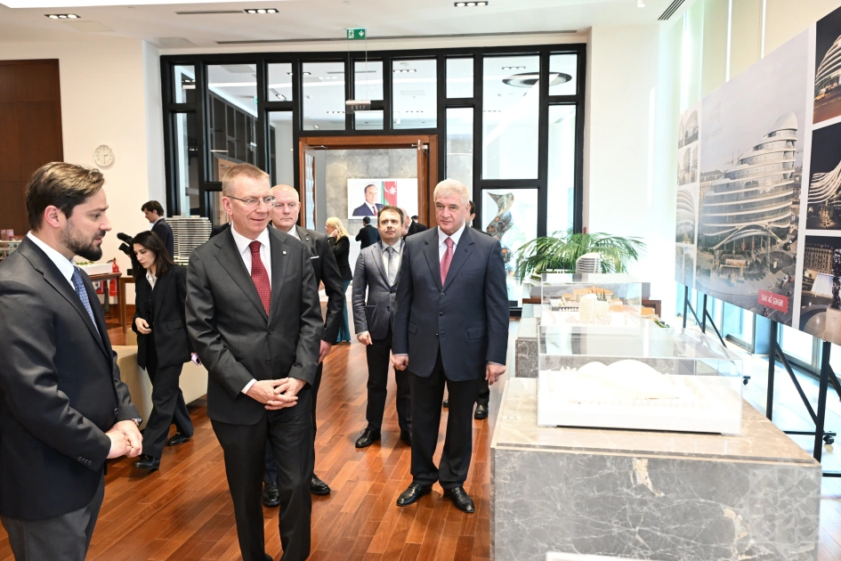 Latviya Prezidenti “Bakı Ağ Şəhər”də - FOTO