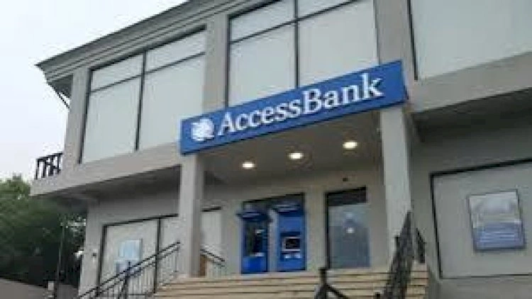 “AccessBank”da şirkət əmanətləri kəskin AZALIB