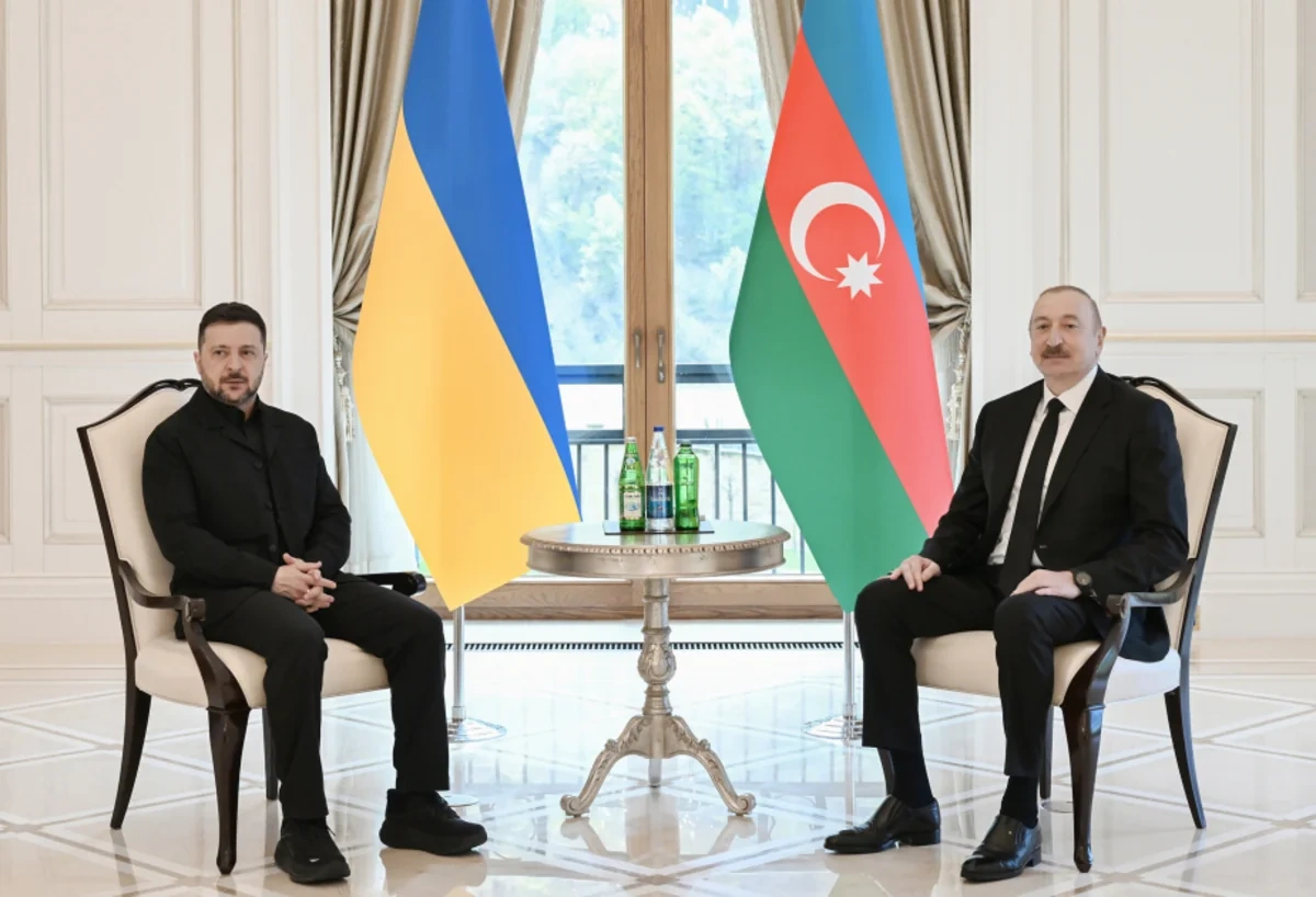 Rusiya razı olsa danışıqları Azərbaycanda keçirə bilərik - Zelenski