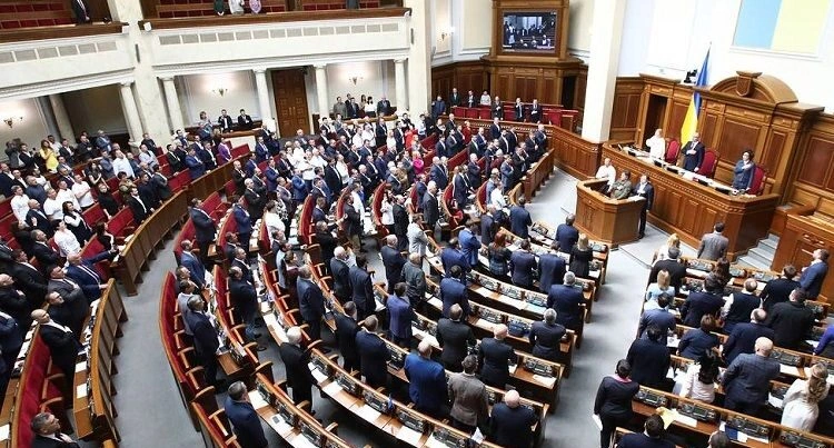 Ukraynada prezident seçkiləri keçirilməyəcək