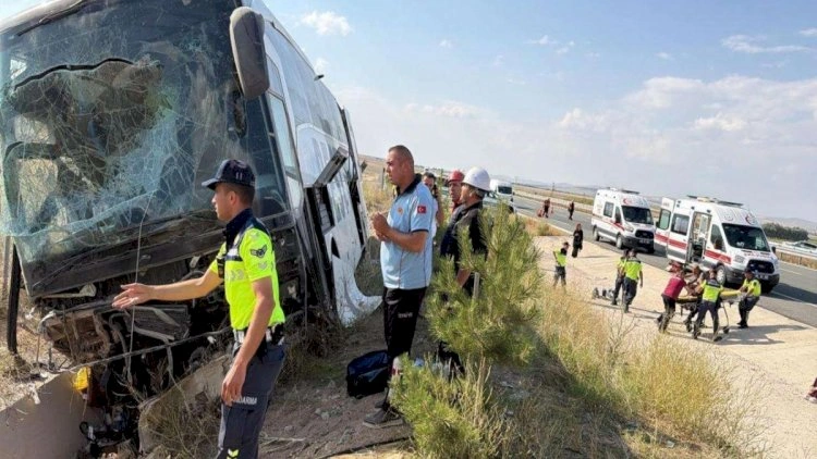 Türkiyədən İraqa gedən avtobus qəzaya uğradı, 40 nəfər xəsarət aldı