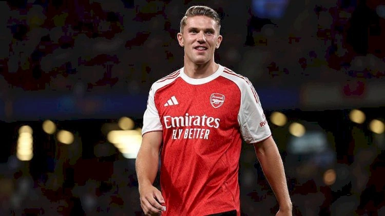 “Arsenal” hücumçusu ilə yolları ayırır