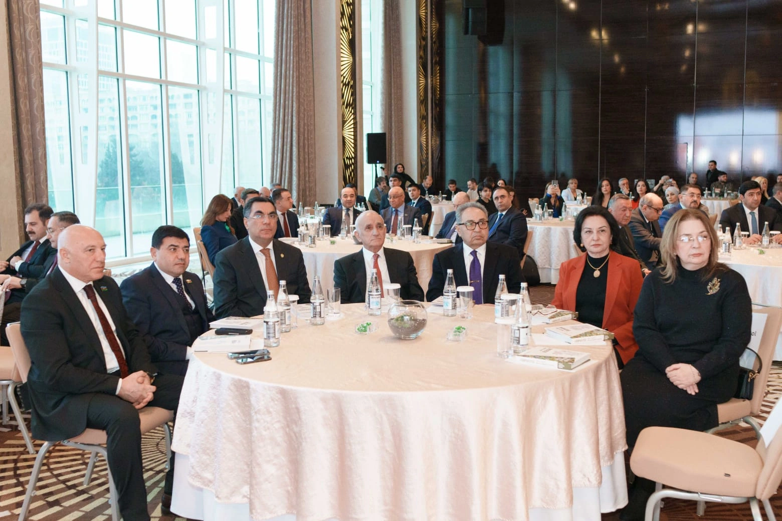 bp və TLM yeni layihə təqdim etdi: “Parlaq rənglərin işığında” - FOTOLAR