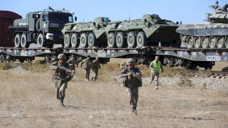 Qazaxıstan ordusu yüksək döyüş hazırlığına keçəcək