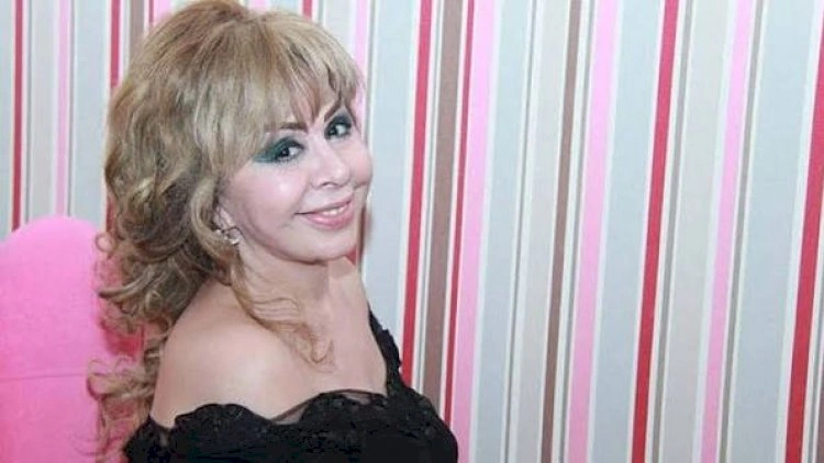 “Məni belə paltarda görmək istəməyənlər var” – Ruhəngiz Allahverdiyeva