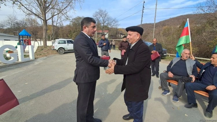 Növbəti köç Vəngli kəndinə çatdı
