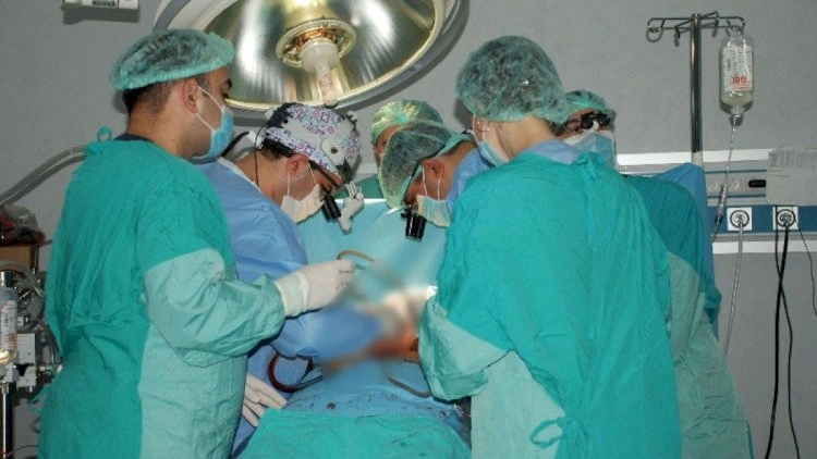 Transplantasiya həyata keçirən tibb müəssisələrinin sayı artırıldı