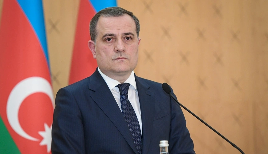 Ceyhun Bayramov Mixail Qaluzin ilə görüşdü