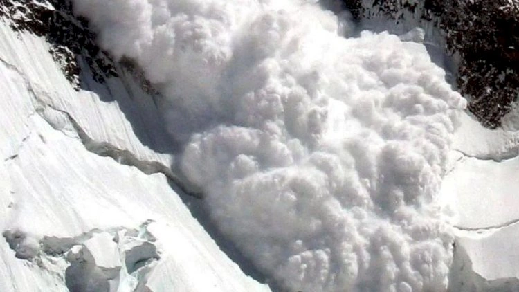 Nepalda Himalay dağlarında qar uçqunu: 4 nəfərin cəsədi tapıldı